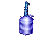 Outer half tube and coil reactor